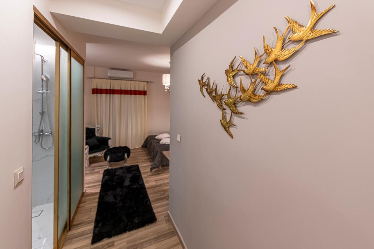Psyche & Eros Mythical Suites Athènes Extérieur photo